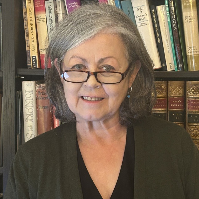 Dr Bairbre Ni Fhloinn