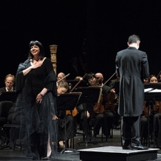 WFO orchestra and singer